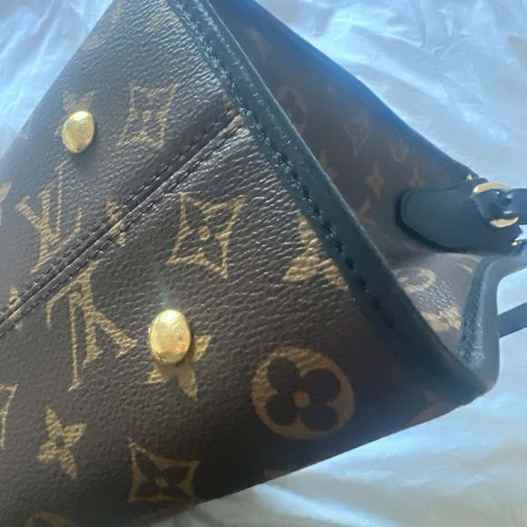 Louis Vuitton Popincourt - Picture 5 of 9